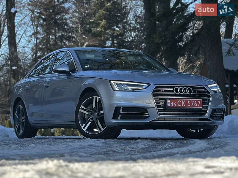Седан Audi A4 2017 в Дрогобичі