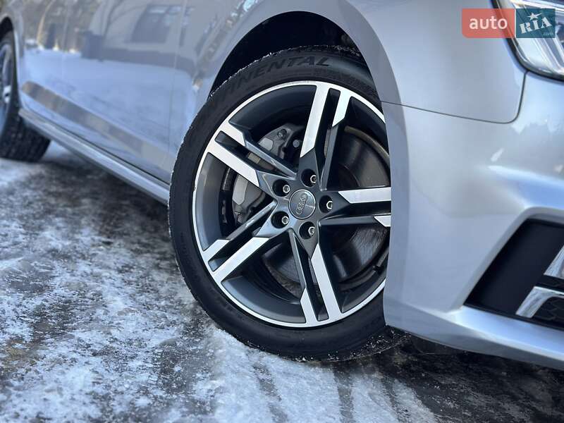 Седан Audi A4 2017 в Дрогобичі