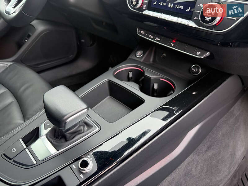 Седан Audi A4 2023 в Стрию фото 78 Седан Audi A4 2023 в Стрию