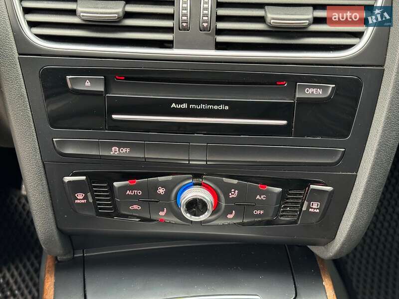 Седан Audi A4 2014 в Вінниці