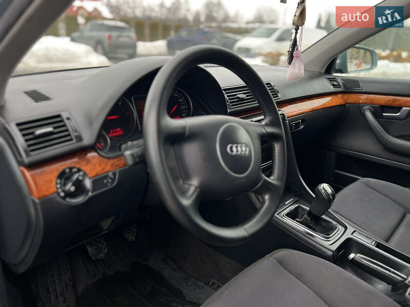 Седан Audi A4 2002 в Львові фото 31 Седан Audi A4 2002 в Львові