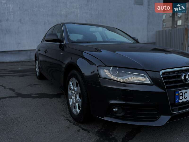Седан Audi A4 2008 в Львове