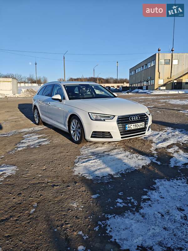 Універсал Audi A4 2015 в Луцьку