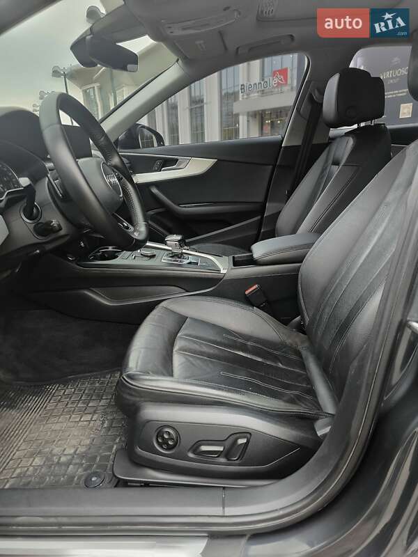 Седан Audi A4 2017 в Днепре