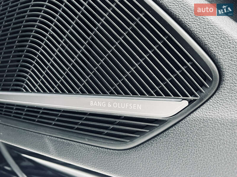 Седан Audi A4 2019 в Одесі