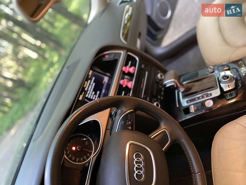 Седан Audi A4 2014 в Житомирі