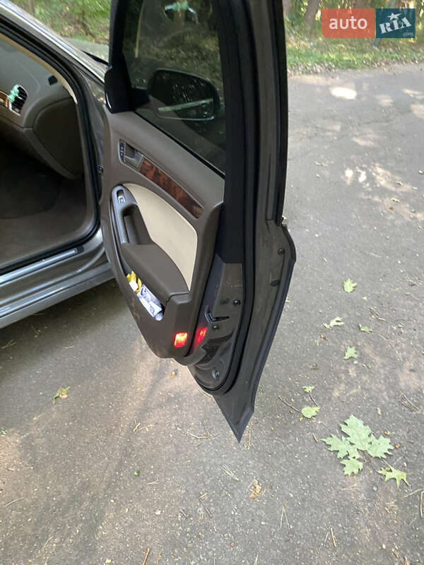 Седан Audi A4 2014 в Житомирі