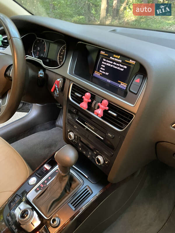 Седан Audi A4 2014 в Бердичеві