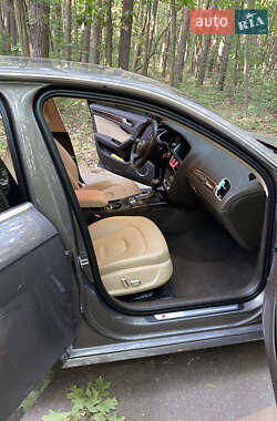 Седан Audi A4 2014 в Бердичеве