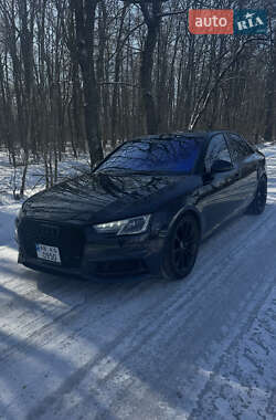 Седан Audi A4 2016 в Крижополі