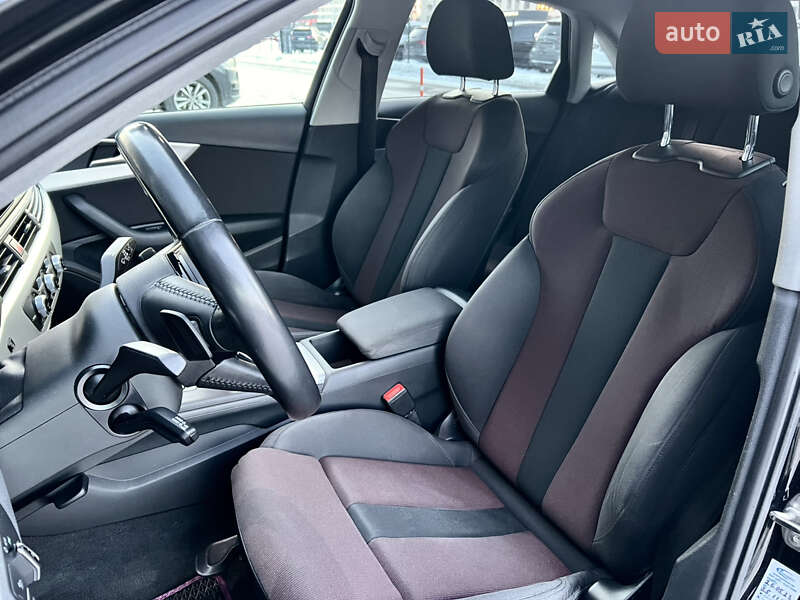 Седан Audi A4 2016 в Києві фото 19 Седан Audi A4 2016 в Києві