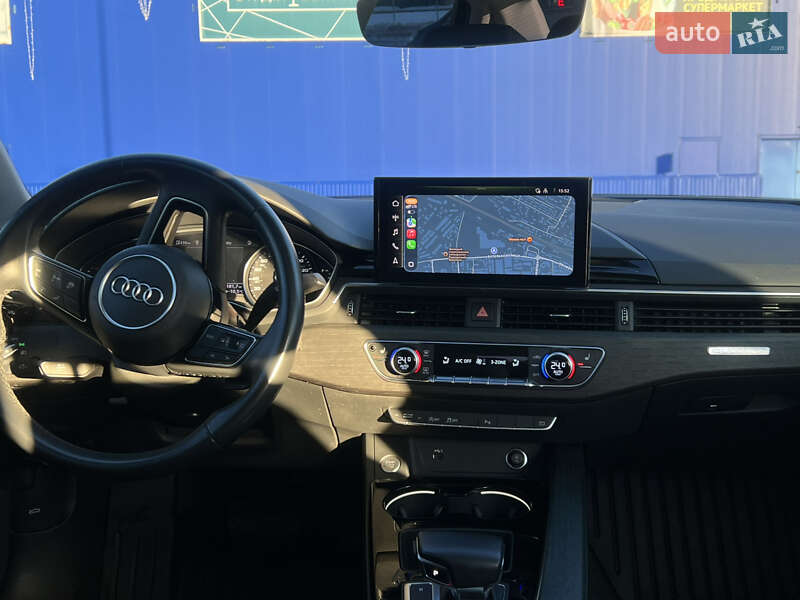 Седан Audi A4 2021 в Виннице