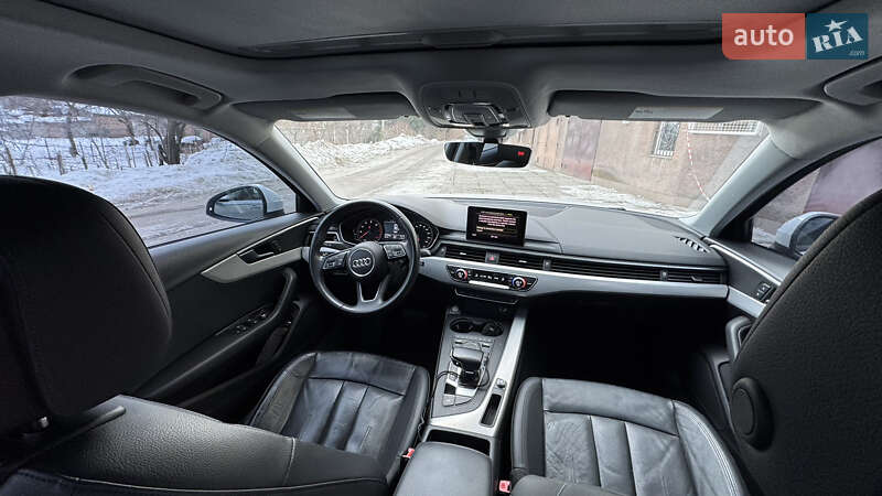 Седан Audi A4 2017 в Львові