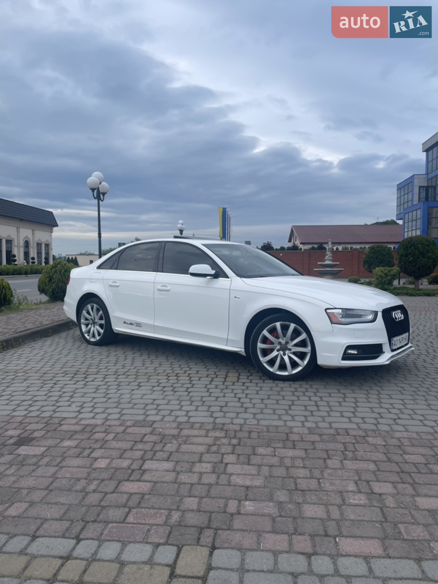 2013 Audi A4 - мініатюра 3