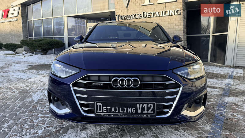 Седан Audi A4 2020 в Дніпрі