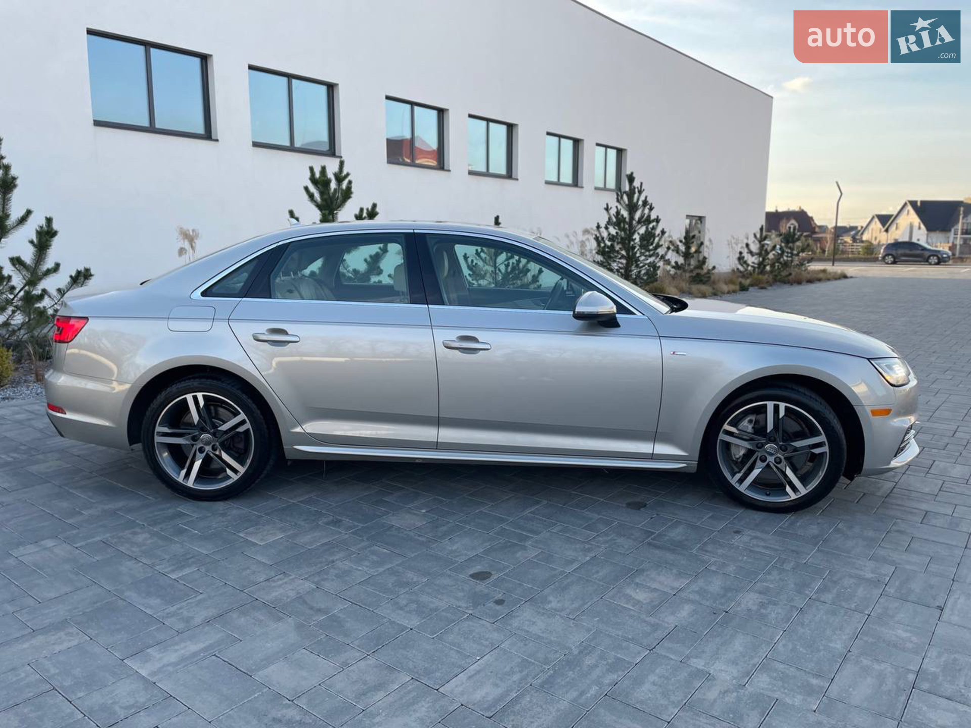 2017 Audi A4 - мініатюра 27