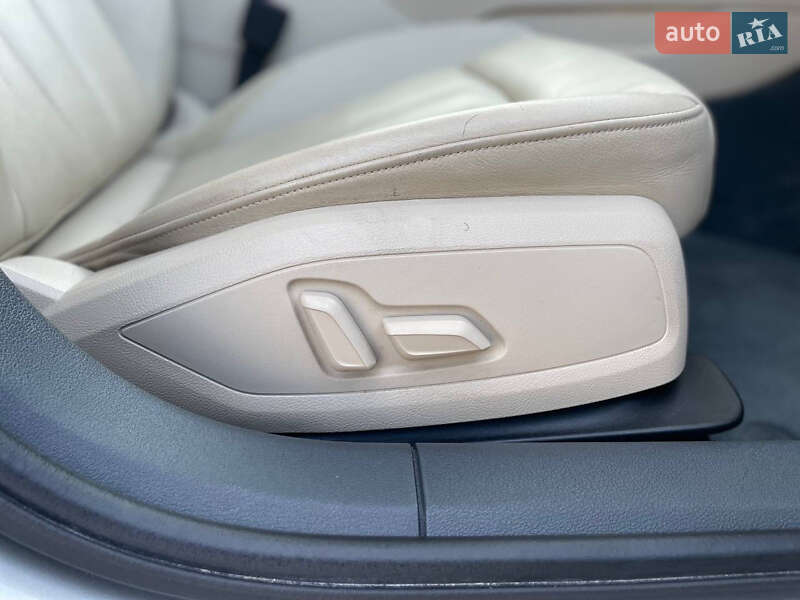 Седан Audi A4 2017 в Луцьку