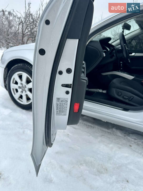 Універсал Audi A4 2011 в Бучі