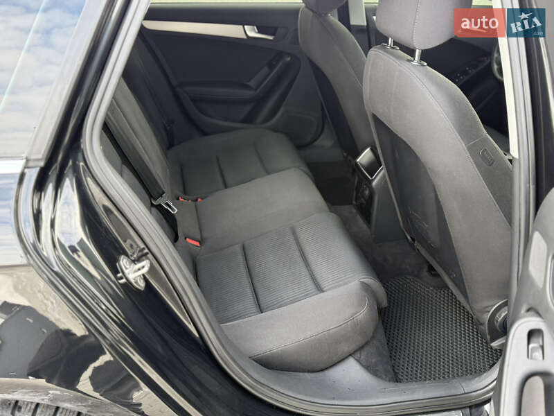 Универсал Audi A4 2009 в Черновцах