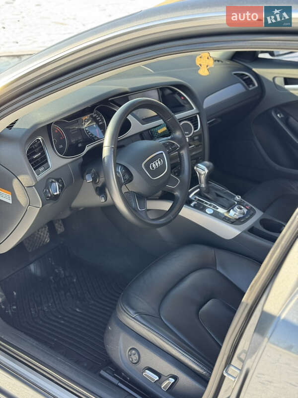 Седан Audi A4 2014 в Золотоноші