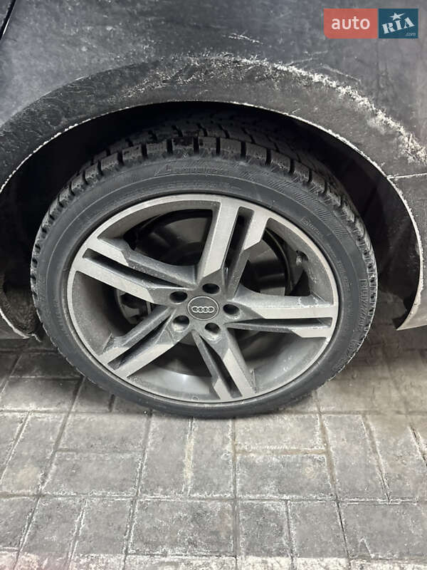 Седан Audi A4 2016 в Києві