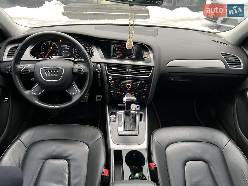 Седан Audi A4 2014 в Києві