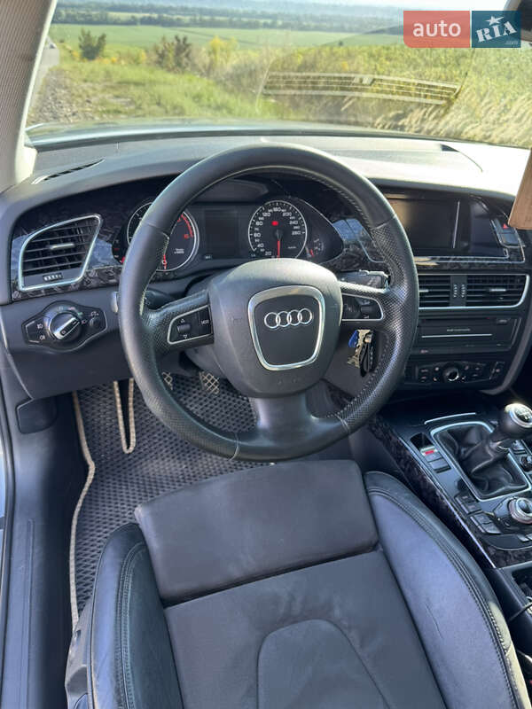 Універсал Audi A4 2010 в Чернівцях