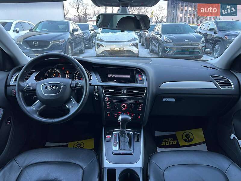 Седан Audi A4 2014 в Івано-Франківську