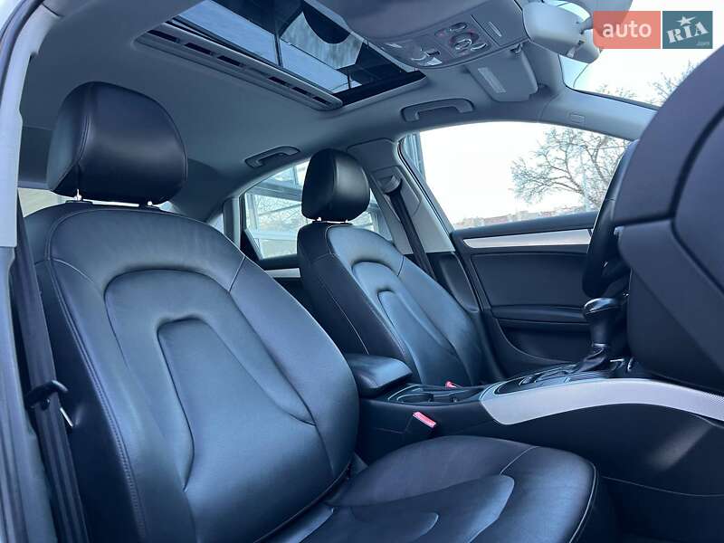 Седан Audi A4 2014 в Івано-Франківську