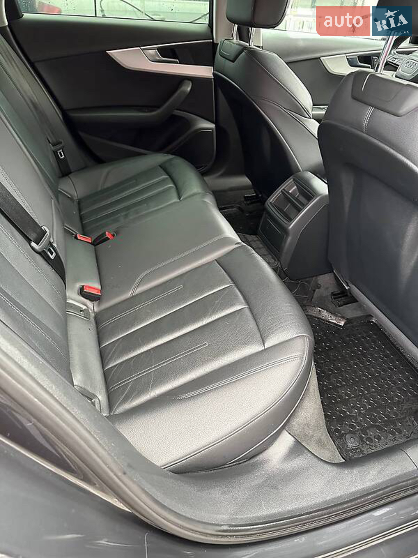 2016 Audi A4 - мініатюра 13