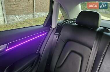 Седан Audi A4 2014 в Днепре
