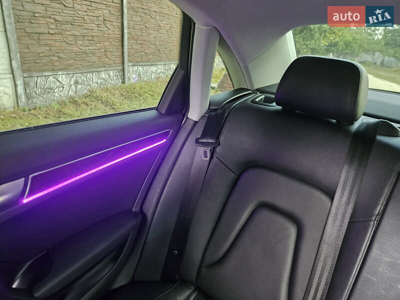 Седан Audi A4 2014 в Днепре