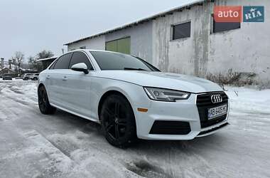 Седан Audi A4 2018 в Виннице