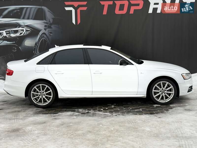 Седан Audi A4 2014 в Львові