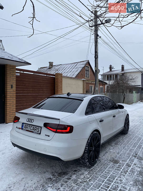 Седан Audi A4 2012 в Одессе