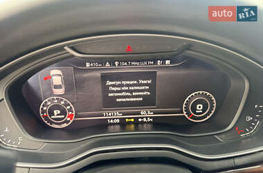 Седан Audi A4 2017 в Львове