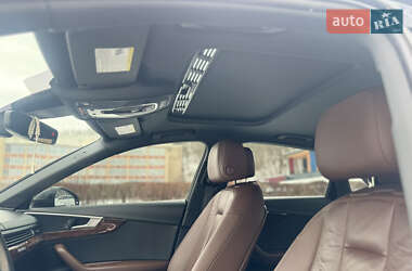 Седан Audi A4 2017 в Львове