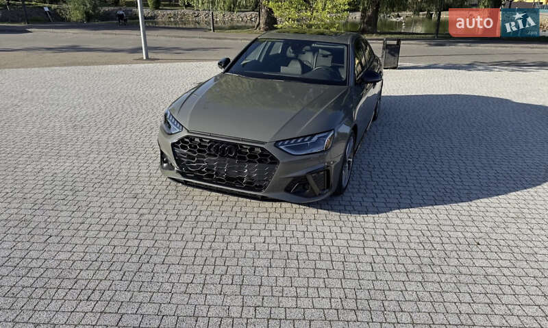Седан Audi A4 2023 в Львове фото Седан Audi A4 2023 в Львове