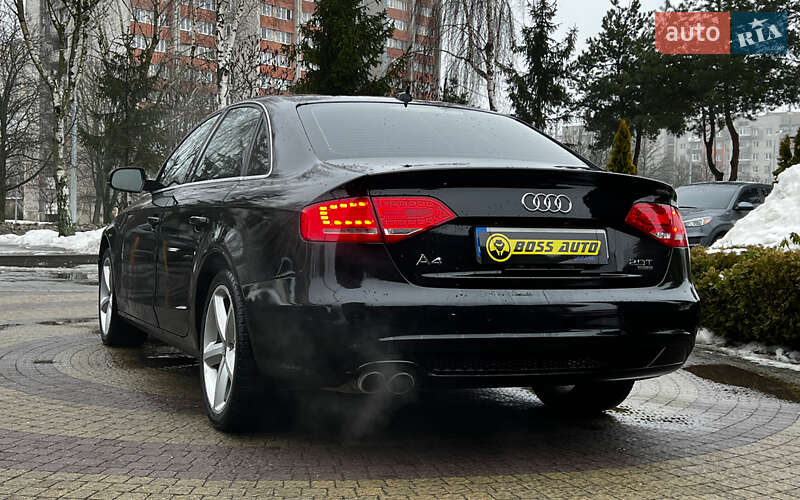 Седан Audi A4 2011 в Львове