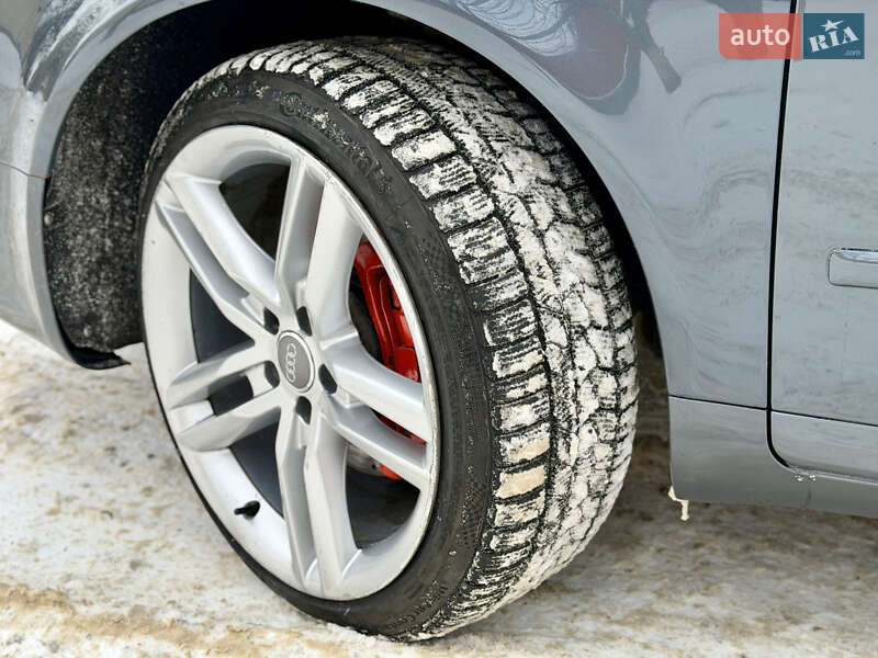 Універсал Audi A4 2004 в Харкові