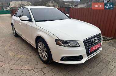 Седан Audi A4 2012 в Івано-Франківську