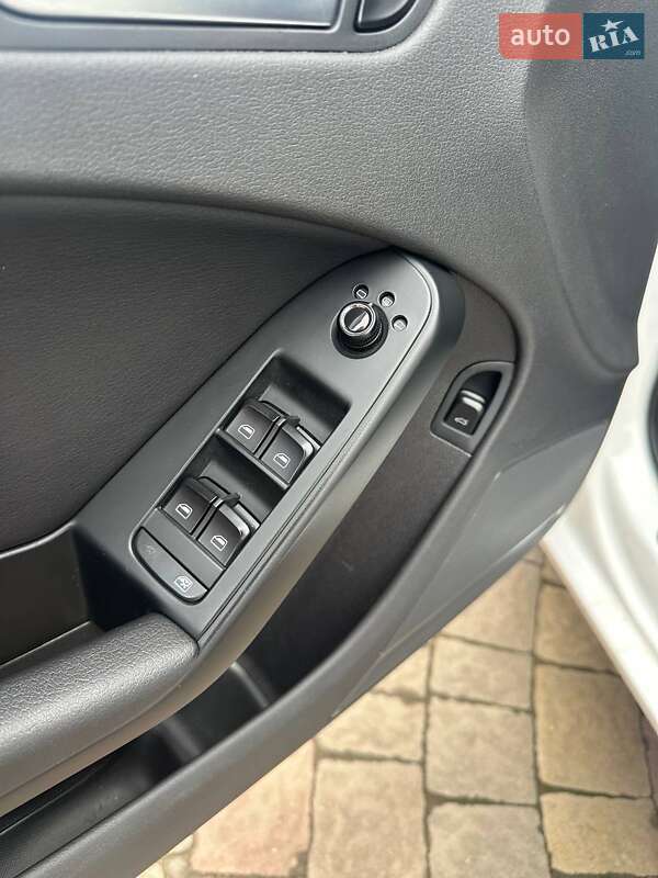 Седан Audi A4 2012 в Ивано-Франковске фото 27 Седан Audi A4 2012 в Ивано-Франковске