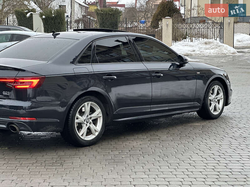 Седан Audi A4 2018 в Шептицькому