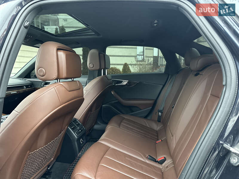 Седан Audi A4 2018 в Шептицькому