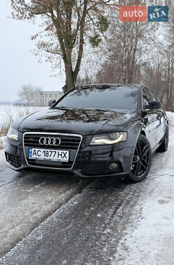 Седан Audi A4 2010 в Володимирі
