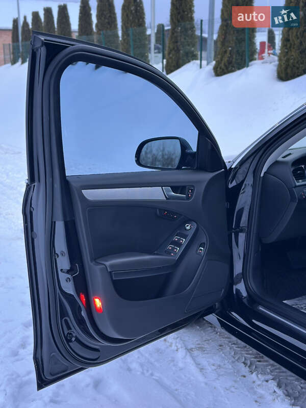 Седан Audi A4 2015 в Вінниці