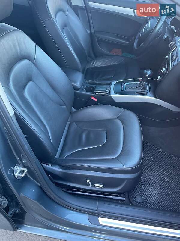 Седан Audi A4 2013 в Білій Церкві