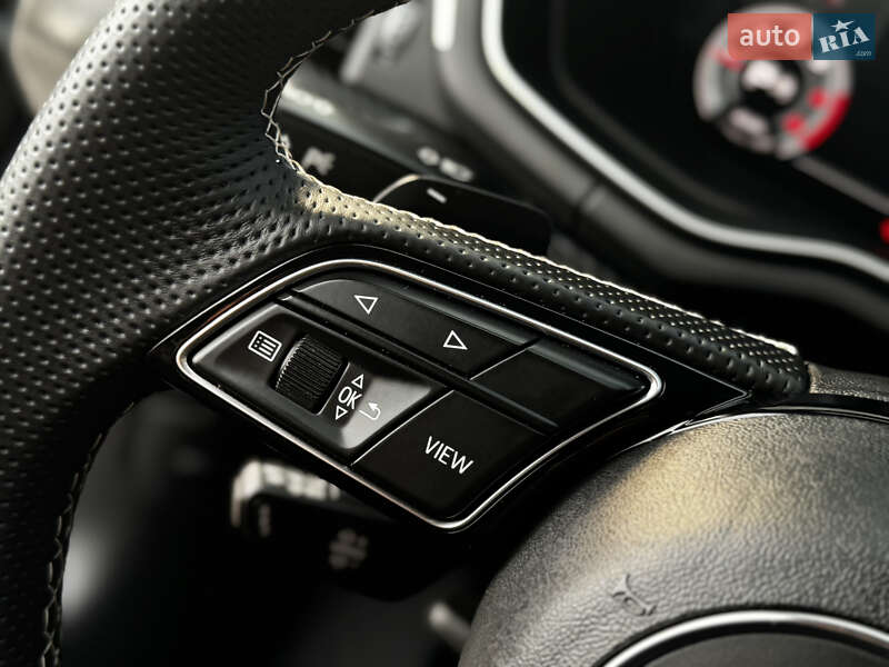 Універсал Audi A4 2020 в Дрогобичі