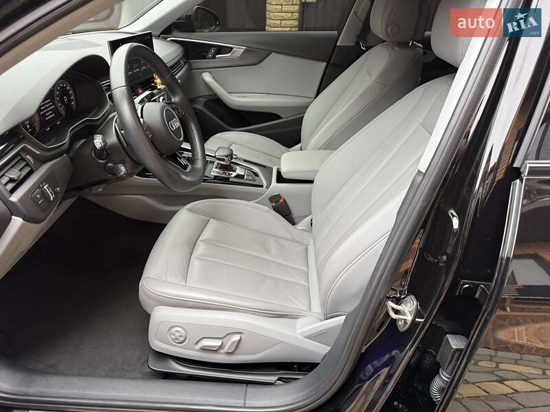 Седан Audi A4 2023 в Вінниці
