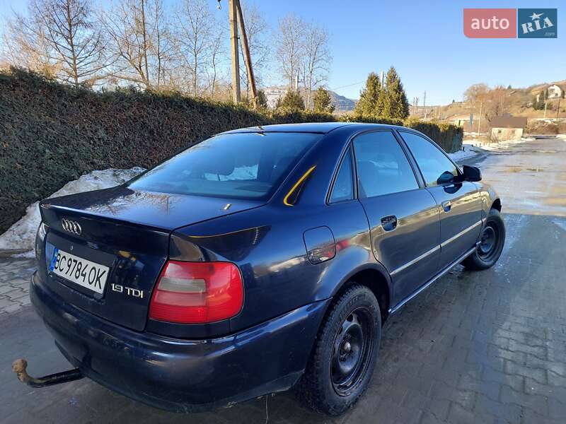 Седан Audi A4 2000 в Турці фото 6 Седан Audi A4 2000 в Турці